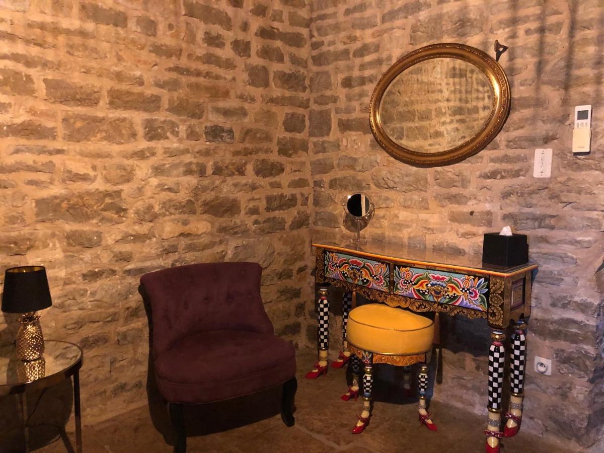 Bed and Breakfast Domaine De Monplaisir Caylus Exterior foto