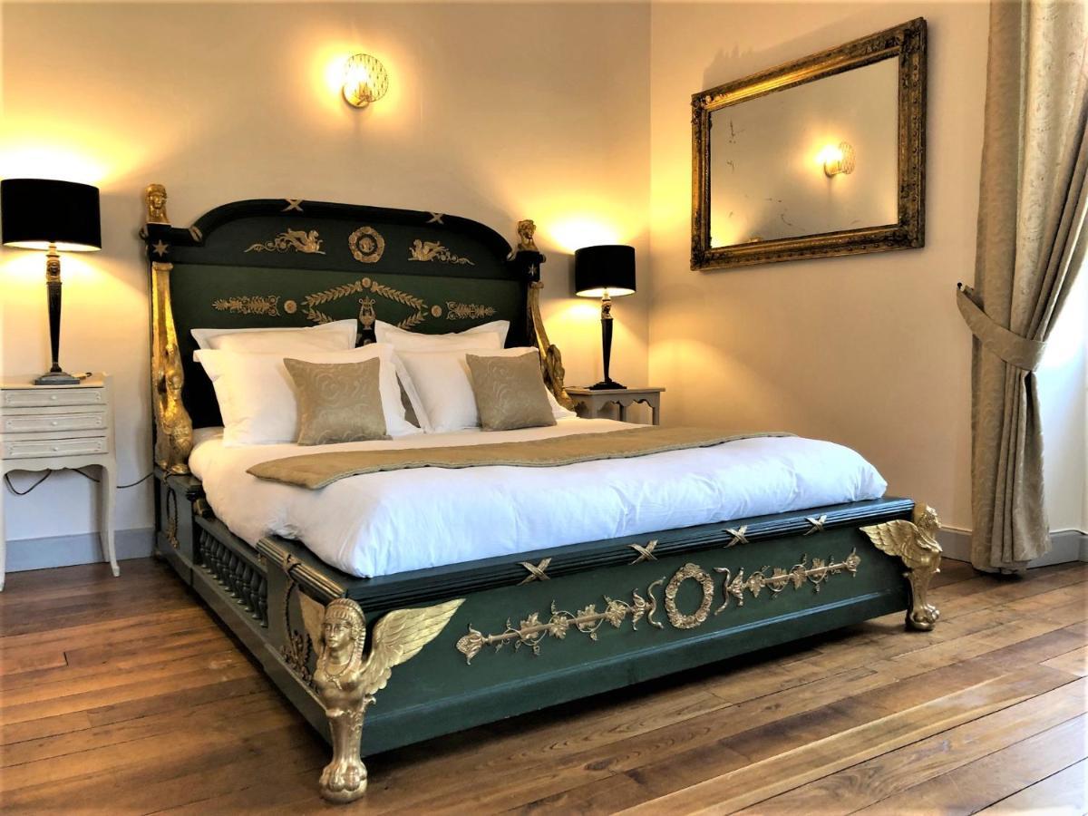 Bed and Breakfast Domaine De Monplaisir Caylus Exterior foto